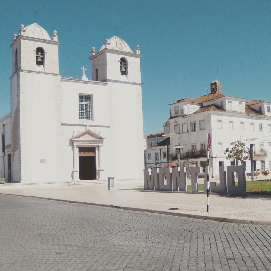 Mi Casa Su Casa Lägenhet Montijo Exteriör bild